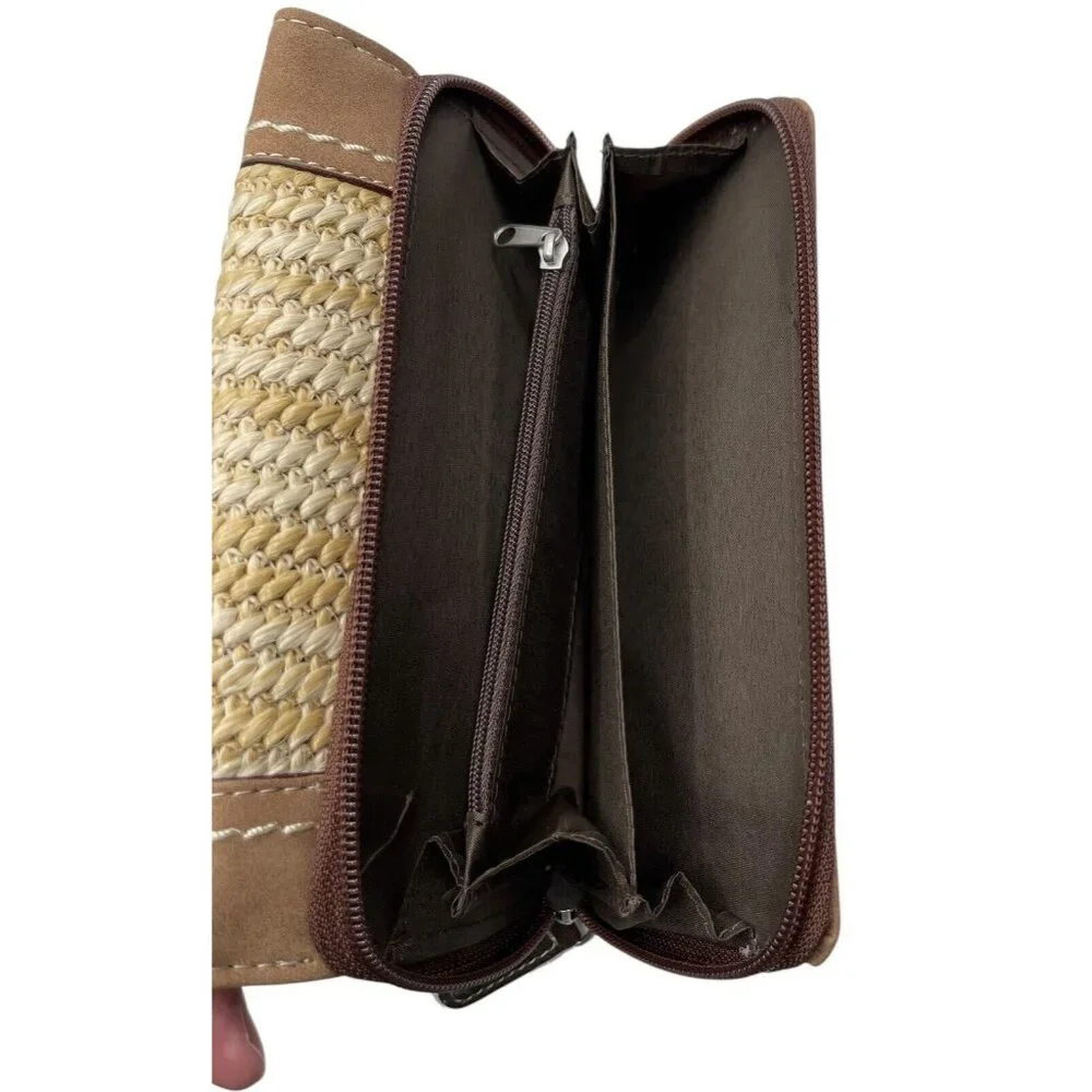BOC Wallet Womens Weave‎ Faux Leather Tan Brown